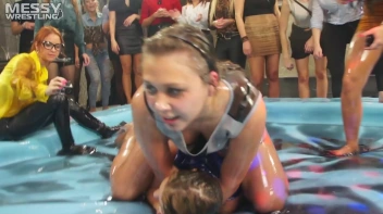 Messy Wrestling: Oil 'Em Up And Watch The Slimy Show X2!! 2 Audience Fights!!! Screencap 84 on sinx.preview.netperv.com