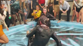 Messy Wrestling: Oil 'Em Up And Watch The Slimy Show X2!! 2 Audience Fights!!! Screencap 53 on sinx.preview.netperv.com