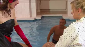 Wet Roses Screencap 30 on sinx.preview.netperv.com