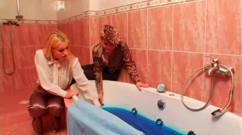 Blue Goo Girls! Screencap 2 on sinx.preview.netperv.com