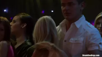 Bob's B-Day Part 1 - Shower Cam Screencap 24 on sinx.preview.netperv.com