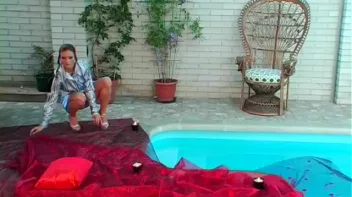 Sensual Wetlook Fun In The Pool Screencap 5 on sinx.preview.netperv.com