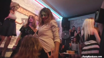 Party Hardcore Gone Crazy Vol. 29 Part 4 - Cam 1 Screencap 111 on sinx.preview.netperv.com