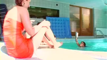 Super Soaked In The Pool Screencap 20 on sinx.preview.netperv.com