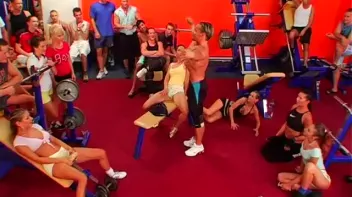 Bisexual Gym Party Gets Going! Screencap 6 on sinx.preview.netperv.com