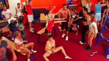 Bisexual Gym Party Gets Going! Screencap 23 on sinx.preview.netperv.com