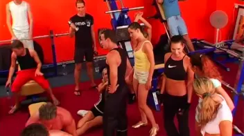 Bisexual Gym Party Gets Going! Screencap 32 on sinx.preview.netperv.com