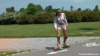 Post Rollerblading Wet-Down Screencap 106 on sinx.preview.netperv.com