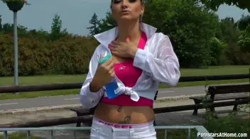 Post Rollerblading Wet-Down Screencap 27 on sinx.preview.netperv.com