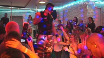 Party Hardcore Gone Crazy Vol. 25 Part 1 - Cam 2 Screencap 29 on sinx.preview.netperv.com