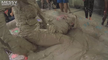 Messy Wrestling: Fully Clothed Fueds In The Mud! 4 No Mercy Catfighters Get Their Slop On! Screencap 103 on sinx.preview.netperv.com