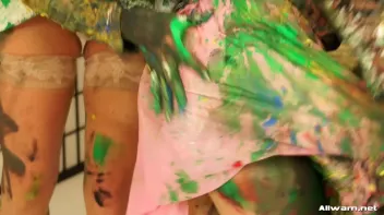 Paint Me Pretty, Bitch Screencap 91 on sinx.preview.netperv.com