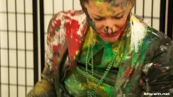 Paint Me Pretty, Bitch Screencap 102 on sinx.preview.netperv.com