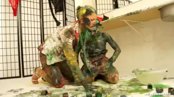 Paint Me Pretty, Bitch Screencap 105 on sinx.preview.netperv.com