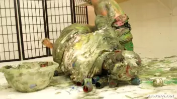 Paint Me Pretty, Bitch Screencap 114 on sinx.preview.netperv.com