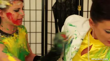 Paint Me Pretty, Bitch Screencap 62 on sinx.preview.netperv.com