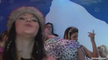 Winter WonderBang Part 4 - Cam 2 Screencap 44 on sinx.preview.netperv.com