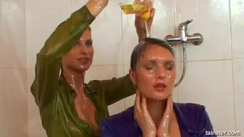 Oil Me Down! Screencap 62 on sinx.preview.netperv.com