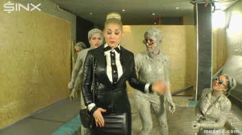 Mud Wrestling Mania, Babes Go After The Boss Screencap 2 on sinx.preview.netperv.com