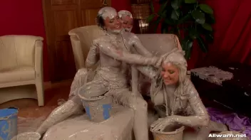 From Classy To Trashy Screencap 95 on sinx.preview.netperv.com