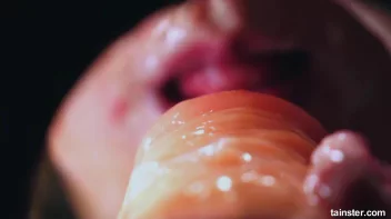 Dressed in leather and covered in cum Screencap 87 on sinx.preview.netperv.com