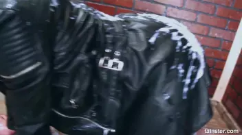 Dressed in leather and covered in cum Screencap 38 on sinx.preview.netperv.com