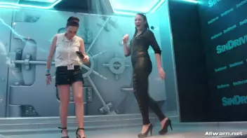 Blouses Are Better When Wet! Screencap 36 on sinx.preview.netperv.com