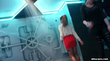 Blouses Are Better When Wet! Screencap 48 on sinx.preview.netperv.com