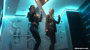 Blouses Are Better When Wet! Screencap 72 on sinx.preview.netperv.com