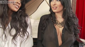 Welcome 2 Sindrive, Anissa Kate!!! Leather-Clad Bums Anissa & Kiki In "Watch Out, We're Glad To Be Mad!" Screencap 12 on sinx.preview.netperv.com