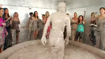 Crazy-Ass Messy Cat Fighting Vixens Screencap 47 on sinx.preview.netperv.com