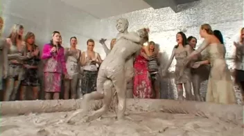 Crazy-Ass Messy Cat Fighting Vixens Screencap 82 on sinx.preview.netperv.com