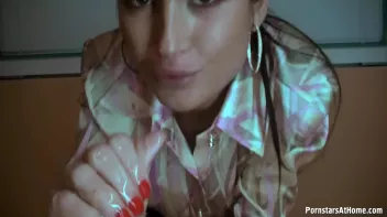 Perfect Babe Gives Perfect Blowjob Screencap 42 on sinx.preview.netperv.com