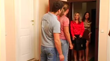 Check Out These Crafty Piss Vixens! Screencap 12 on sinx.preview.netperv.com