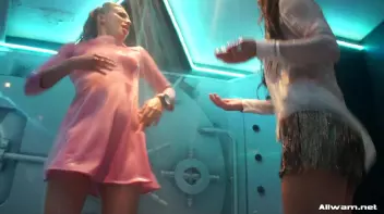 Flashy When Wet! Screencap 20 on sinx.preview.netperv.com