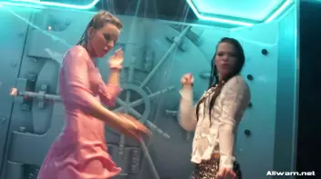 Flashy When Wet! Screencap 30 on sinx.preview.netperv.com