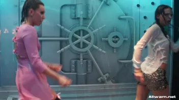 Flashy When Wet! Screencap 33 on sinx.preview.netperv.com