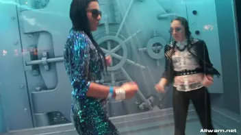 Flashy When Wet! Screencap 65 on sinx.preview.netperv.com