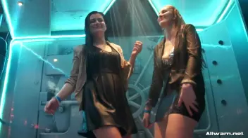 Flashy When Wet! Screencap 7 on sinx.preview.netperv.com