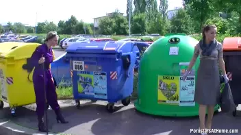 Getting Messy With The Street Cleaner Screencap 10 on sinx.preview.netperv.com