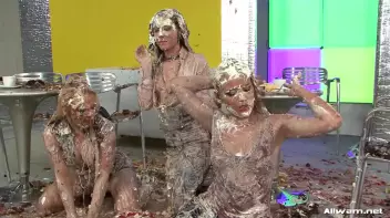 What Happened To Dignity, Ladies!? Screencap 117 on sinx.preview.netperv.com