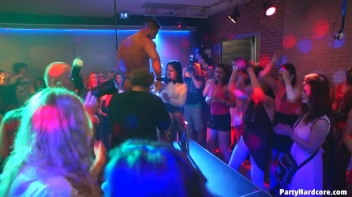 Party Hardcore Gone Crazy Vol. 37 Part 1 - Cam 2 Screencap 59 on sinx.preview.netperv.com