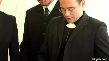 Entering the Ritzy Carlton Screencap 16 on sinx.preview.netperv.com