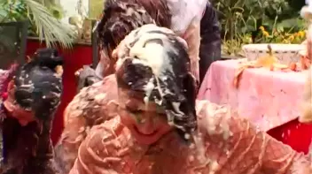 Buffet Babes go Bonkers! Screencap 98 on sinx.preview.netperv.com