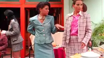 Buffet Babes go Bonkers! Screencap 35 on sinx.preview.netperv.com