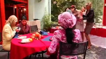 Buffet Babes go Bonkers! Screencap 71 on sinx.preview.netperv.com