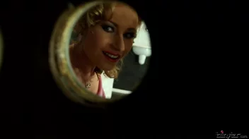 Lesbo Cum Surprise Screencap 9 on sinx.preview.netperv.com