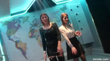 Sensual wet play with hot amateur babes Screencap 10 on sinx.preview.netperv.com