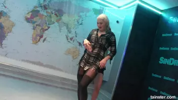 Sensual wet play with hot amateur babes Screencap 17 on sinx.preview.netperv.com