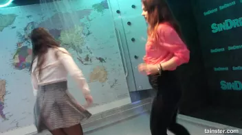 Sensual wet play with hot amateur babes Screencap 24 on sinx.preview.netperv.com